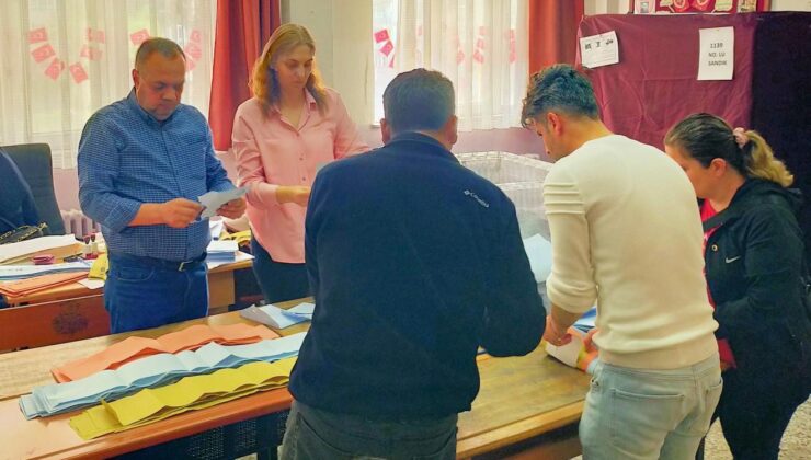 Edirne’de temizlik görevlisi muhtarlık oy pusulalarını çöpe atmıştı… Mahallede seçimler yenilenecek