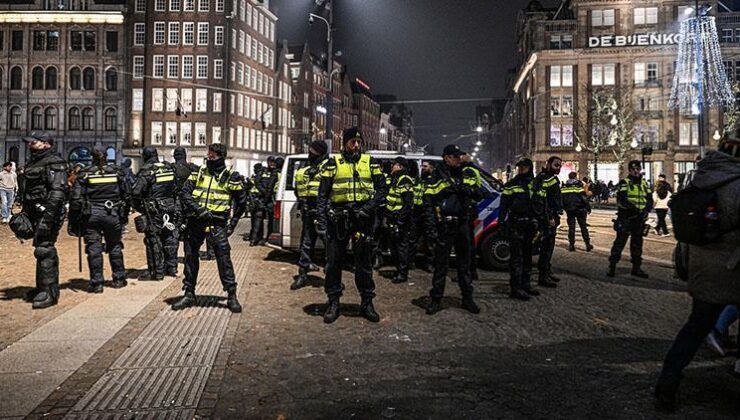 Hollanda 2025’e olaylı girdi